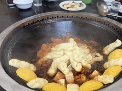 -农家院铁锅炖(西韩路店)