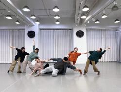 -深舞形体民族舞蹈工作室