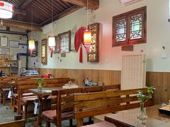 -丽江庭院·云南野生菌·海鲜火锅(鼓楼四合院店)