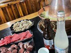 -果松木炭酸菜铜火锅·外婆参鸡汤