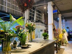 -蓝山四季西餐植物店