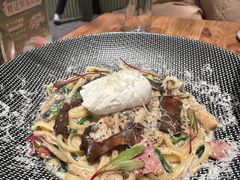 黑松露奶油蘑菇培根意面-KimPro 辛普乐概念韩餐