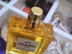 -Chanel(德基广场店)