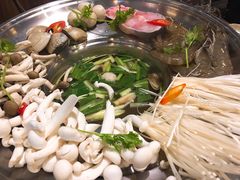 -Thai Market Restaurant( 04 Tran Quoc Toan)