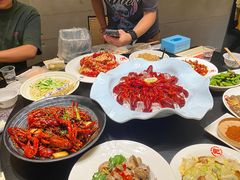 -肥肥虾庄·金牌油焖大虾(东湖欢乐谷店)