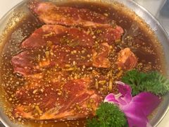 -明洞阿姨·韩式酱蟹烤肉·创意料理(三元桥店)