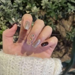 -悦指间美甲美睫