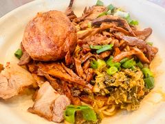 -佬钱湾仔(衣裳街店)