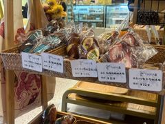 -提亚烘焙·手作面包·生日蛋糕(七星店)
