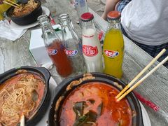 宏宝莱汽水-小街曹师傅砂锅麻辣烫(亚泰大街店)