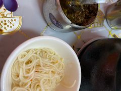 -李记特色罐罐米线(重庆中环大厦店)