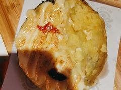 -鸣记脆皮烤鱼·海鲜烤鱼(三八广场店)