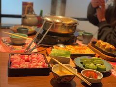泡菜肥牛锅-仓桥家·焗寿司·锅物(光谷步行街店)
