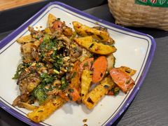 边境大炸荟-云阿蛮云南生烫牛肉米线(奉贤路店)