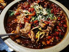 水煮牛肉-菲乐餐厅(三十年经营·湖滨路店)