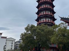 -绳金塔