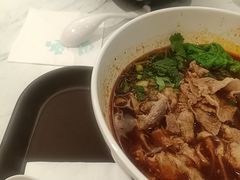 -康师傅私房牛肉面(申虹店)
