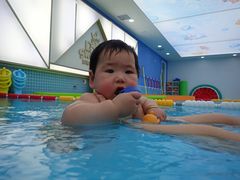 -龙格亲子游泳·水育早教运动中心(绿宝中心)