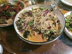 -小鱼儿海鲜港(新村十区店)