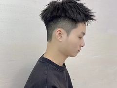 -银泰百货(舟山临城店)