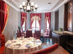 包厢-泓炙颐凤鲜海鲜火锅料理(桐乡店)