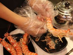 -鲜入围煮花胶鸡海鲜火锅