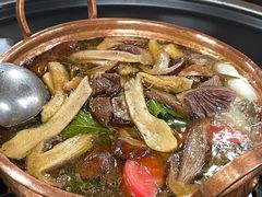 -银同牦牛肉火锅