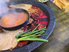 -黄潇洒老火锅(九眼桥宏济巷店)