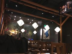 大堂-云海肴·汽锅鸡·云南菜(天山百盛优客店)