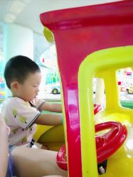 点击看大图 -维佳童话镇演出现场(徐东店)