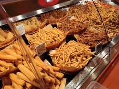 -胖东来生活广场(健康路店)
