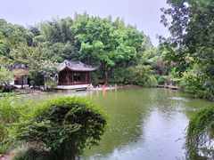-汇龙潭