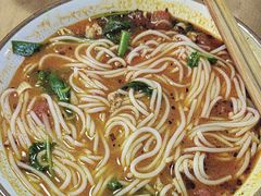 -叁窝雀·云南小锅米线(万象汇店)