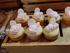 -元一希尔顿酒店·鲜切牛肉火锅禅自助餐厅