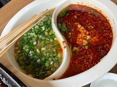 鸳鸯水煮牛肉-成都吃客(九眼桥店)