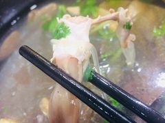 -京陵鸭血粉丝汤(景德路店)