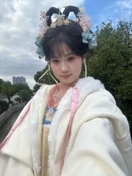 -梦回汉唐汉服旗袍体验馆(拙政园店)