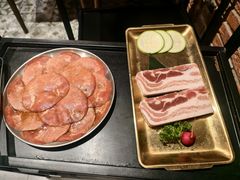 -香猪坊韩国烤肉专属门店(魏公村店)