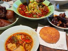 -弄堂里(西溪龙湖天街店)