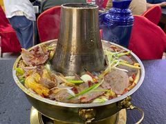 -撒拉人家.酸菜牦牛肉火锅