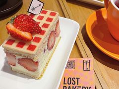 草莓蛋糕-花马天堂云南餐厅 Lost Heaven(外滩店)