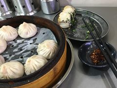 -老上海食惠裡小籠包生煎包