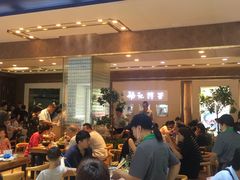 大堂-杨记清芳牛肉拉面(京广路店)