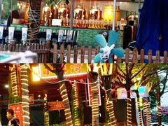 -三亚火车头万人海鲜广场