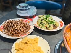 -超越炭火牛蛙火锅鸡(河东店)
