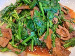 韭菜炒猪肝-侬佳蒸菜馆(听潮店)