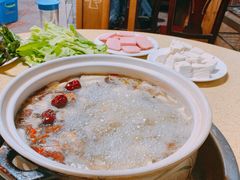 -东巴谷野生菌火锅餐厅