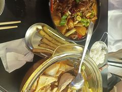 -满格嗦新疆椒麻鸡火锅.炒米粉(川大江安校区店)