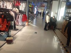 -鑫海韵通大卖场(石园店)