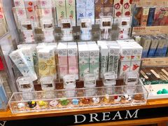 -西西弗书店&矢量咖啡(来福士广场店)